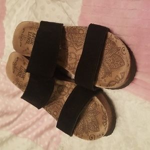 Ladies Womens Muk Luks Sandals Shoes Size 9 Black